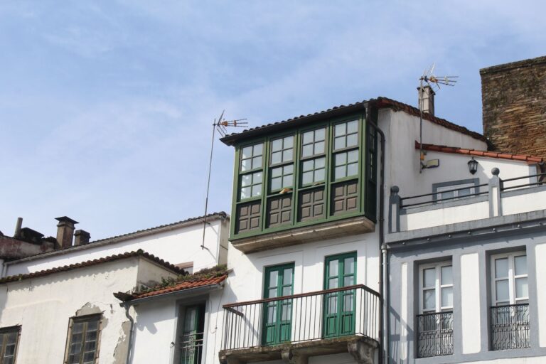 A Xunta atribúe ao Concello de Santiago os erros na solicitude para declarar a cidade como mercado tensionado