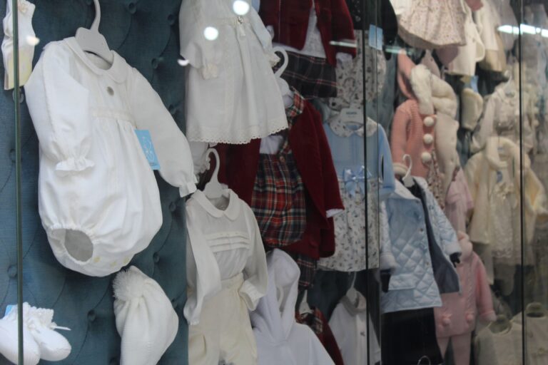 Bonos Corazón 2025: nova convocatoria para dinamizar o comercio local en Santiago de Compostela