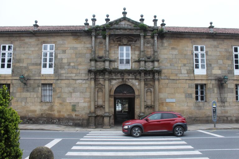 Ledicia Costas, David Uclés e Lídia Jorge recollerán en Santiago o Premio San Clemente