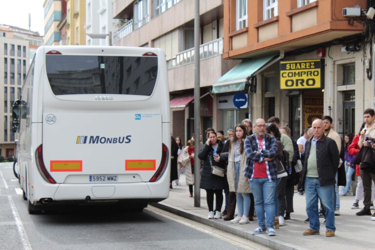 UCIN rexeita a reordenación das liñas de autobús entre Santiago e o Barbanza e advirte de mobilizacións