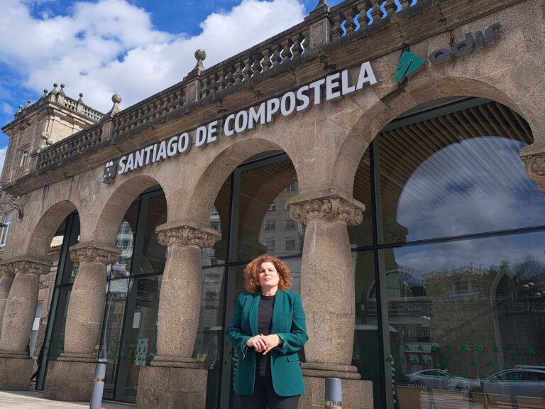 O Goberno central traballa nun estudo de viabilidade para conectar Santiago e Lugo por tren