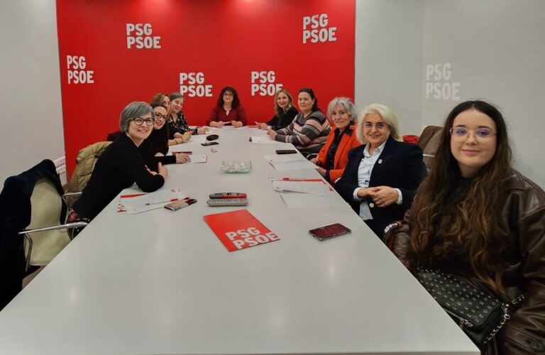 Vero Boquete e Paula Dapena reciben os Premios de Igualdade ‘Maruja Vázquez’ do PSdeG