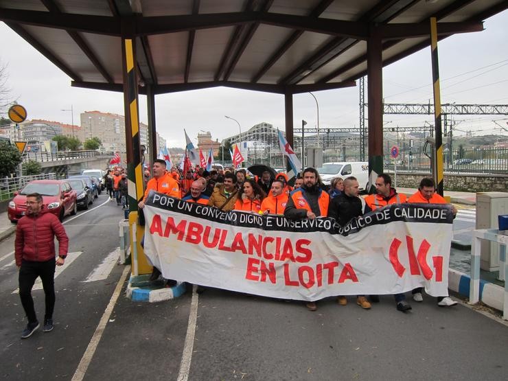 Folga nas ambulancias da área Santiago-Barbanza por reiterados incumprimentos das condicións laborais