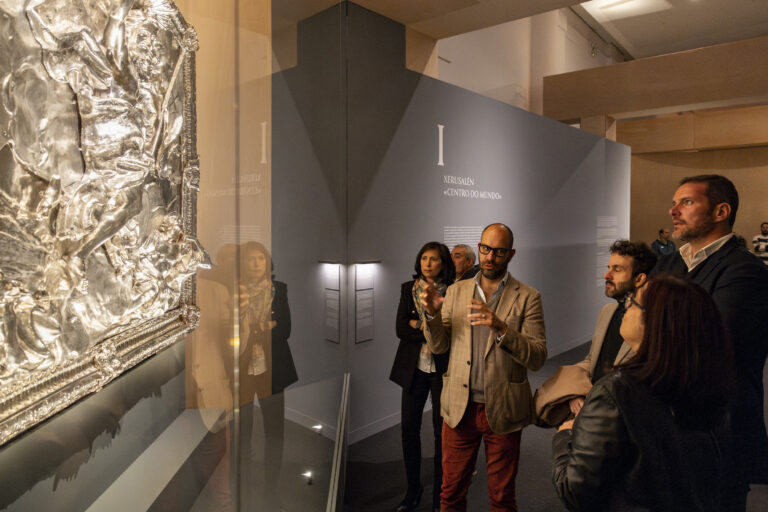 Fortalecen lazos culturais entre a Cidade da Cultura de Galicia e a Frick Collection de Nova York