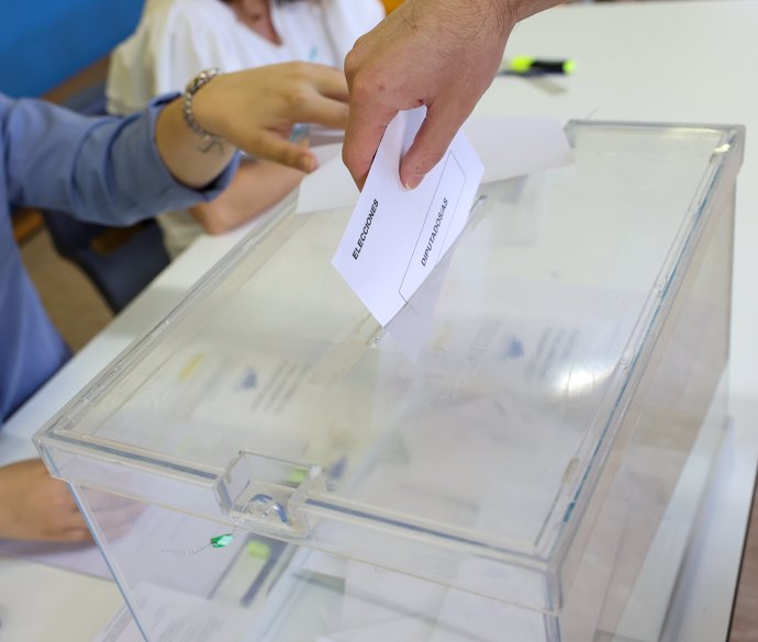 Os composteláns outorgan ao PP o 40,8% dos votos nas eleccións europeas