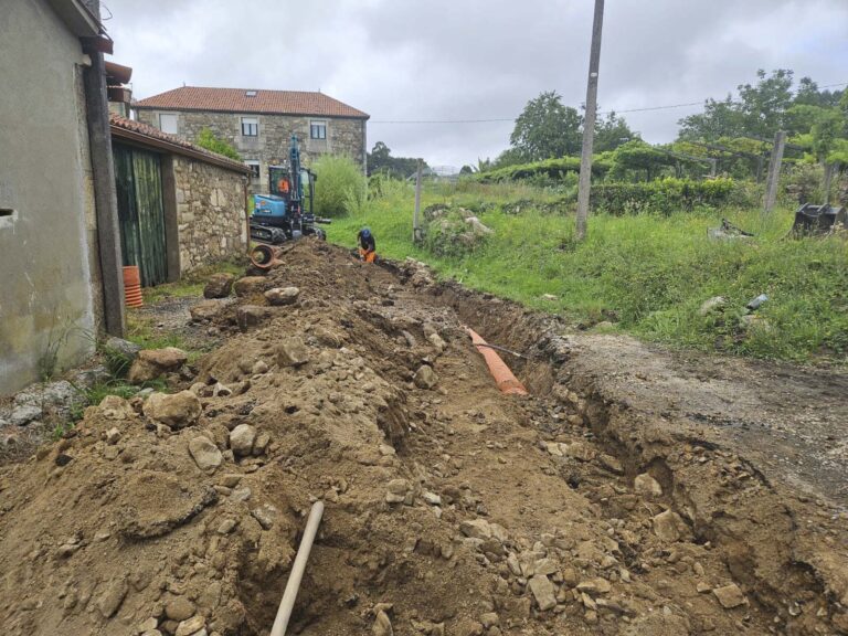 O Concello de Boqueixón dá comezo ás obras para a prevención de inundacións na aldea de Pazos