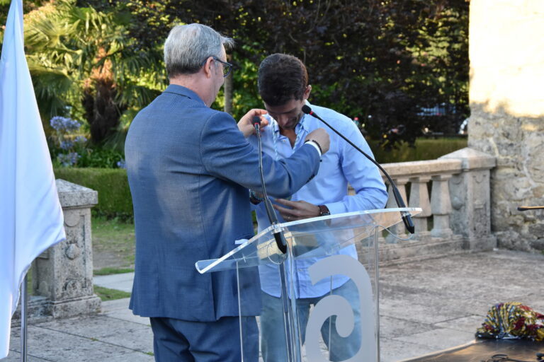 FOTOS: O Concello de Ames celebra o Día de Galicia e homenaxea ao deportista Borja Golán