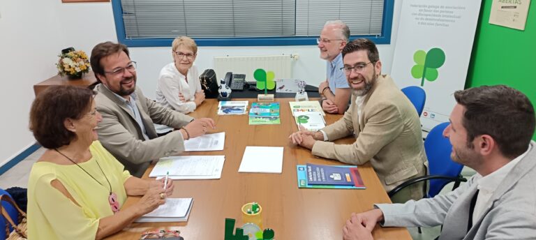 FADEMGA recibe a visita do Secretario Xeral para presentar os novos programas de cooperación