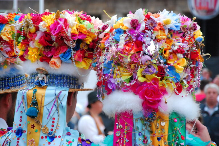 A Xunta organiza un desfile de entroidos en Santiago para promocionar o turismo de inverno