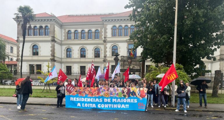 Mobilízanse traballadores de residencias privadas para esixir a equiparación salarial co sector público