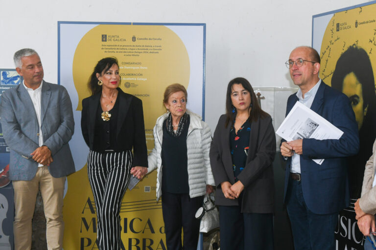 A Xunta inaugura unha exposición sobre Luísa Villalta no Museo do Pobo Galego