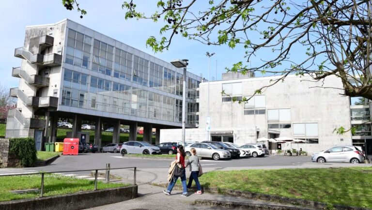 A Facultade de Filoloxía celebra o seu 50 aniversario cun acto inaugural