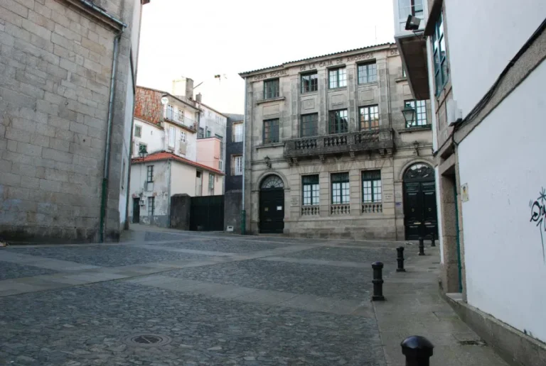 Últimos días para participar na VII edición do Premio de Xornalismo Cívico Alfredo Vicenti