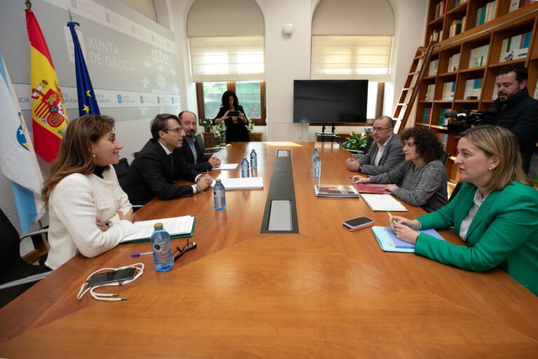 O concello asume que “será moi difícil” que a taxa turística comece en xaneiro