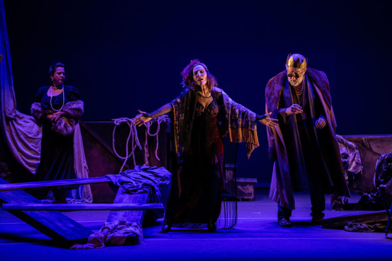 Teatro do Noroeste estrea ‘Guerra’ no Teatro Principal