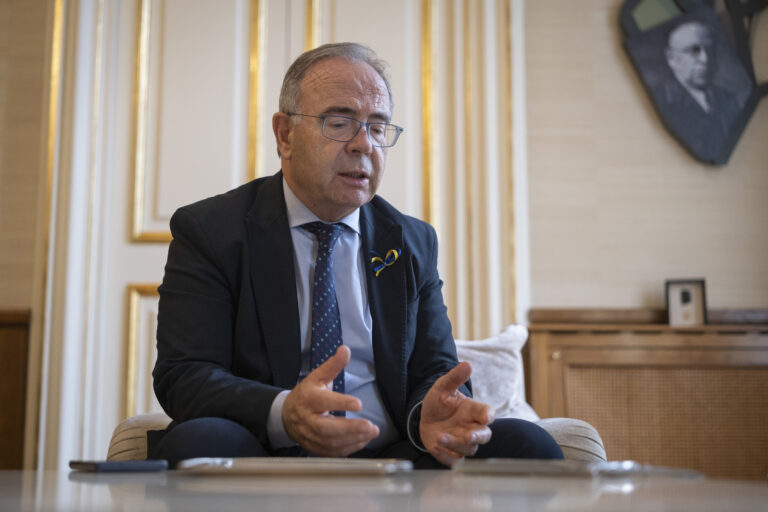 Bugallo ve “tremenda” a crise do PSOE de Santiago: “É leninista”