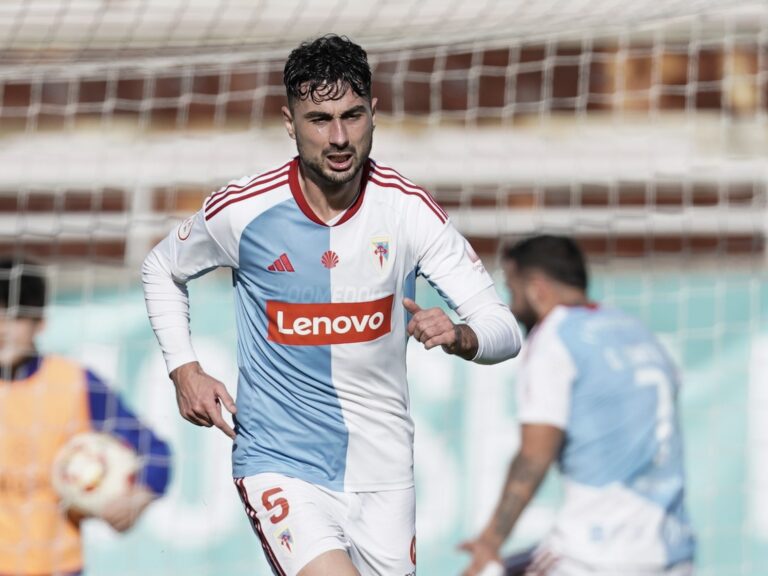 O Compos remonta e logra un empate heroico contra o Numancia