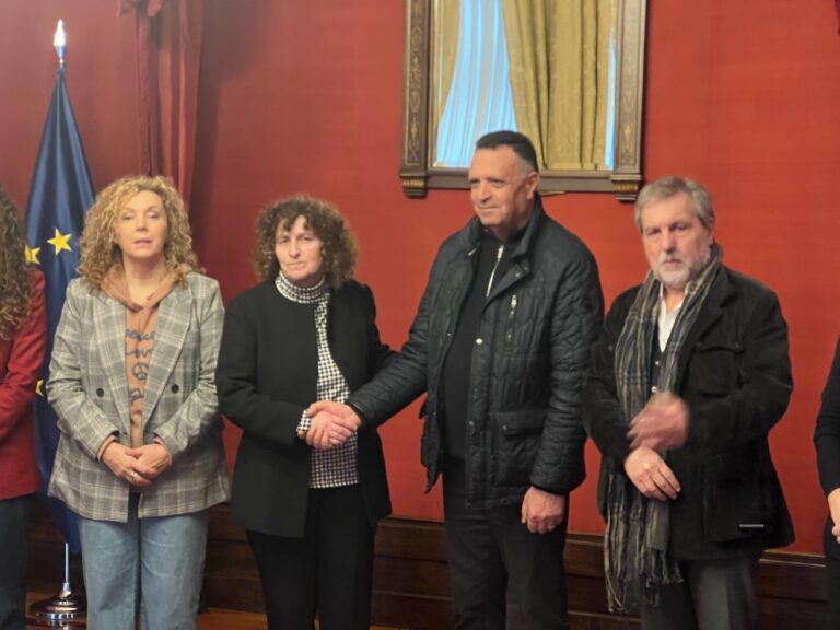 A alcaldesa de Santiago sinala a “relación moi sólida entre o pobo galego e o palestino”