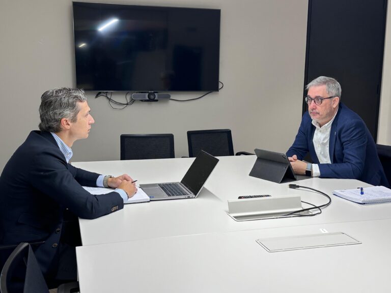 Ames negocia con Sareb para desenvolver vivenda e zonas verdes nos seus núcleos urbanos