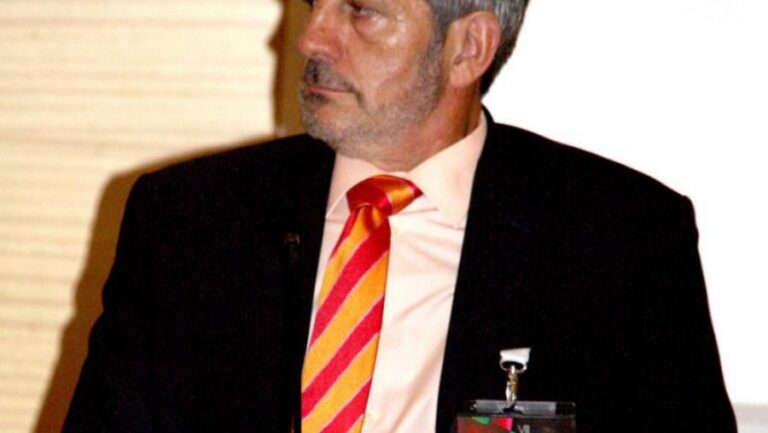 Pesar  pola morte do profesor Emilio Montero, catedrático de Lingua Española na USC