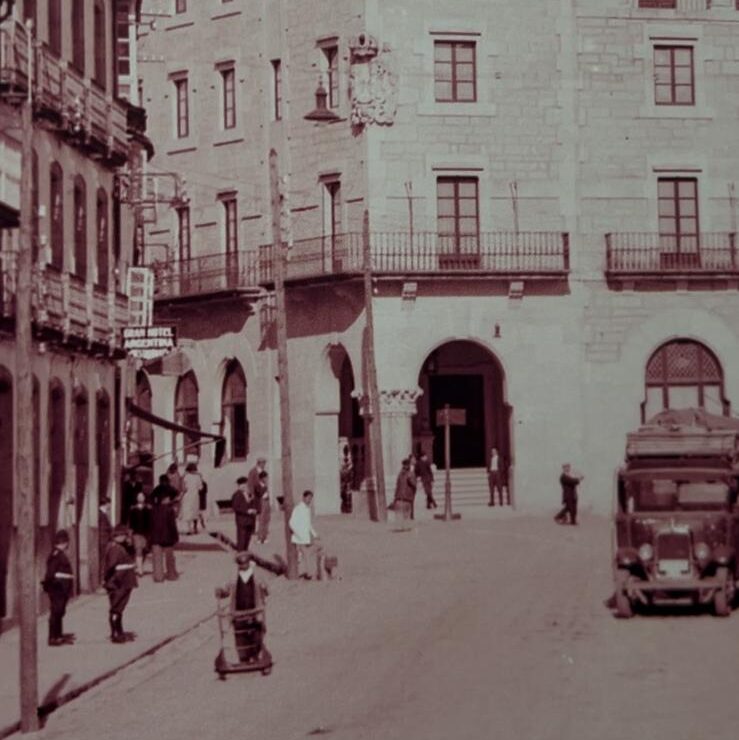 Así era Compostela a finais do século XX vista dende o obxectivo de Manuel Chicharro