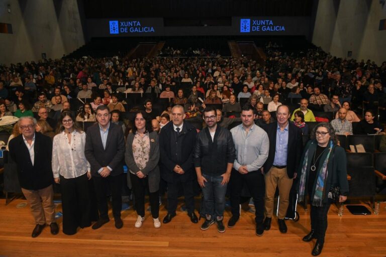 Expertos de Harvard e Oxford tratarán en Santiago o uso de datos e da IA dentro da educación