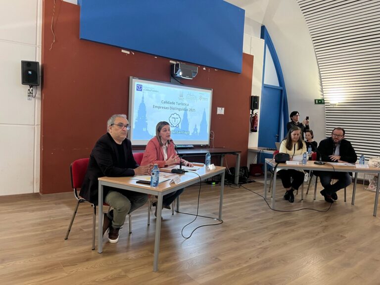 O Concello de Santiago distingue a 131 empresas e servizos coa distinción de calidade turística