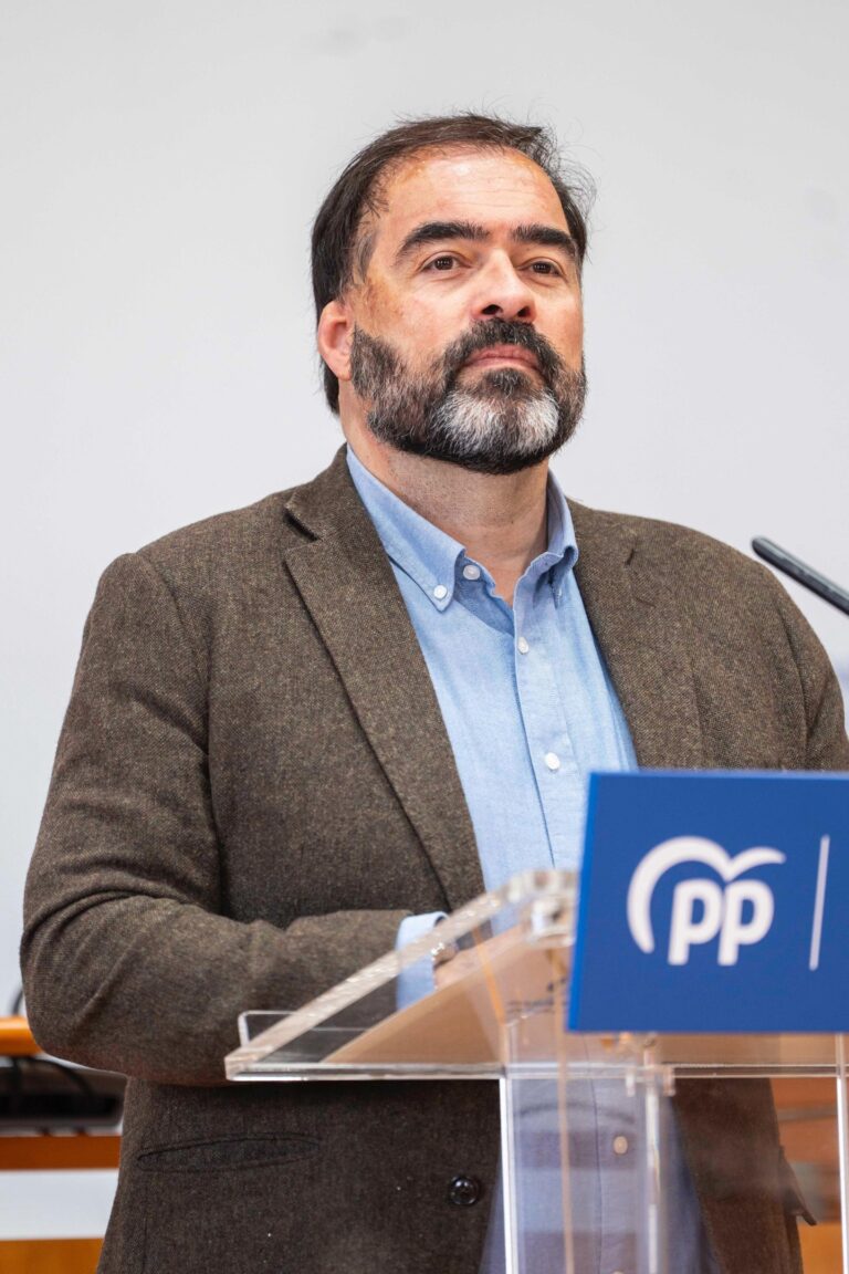 O PPdeG vincula a protesta de SOS Sanidade coas estratexias políticas da UPG