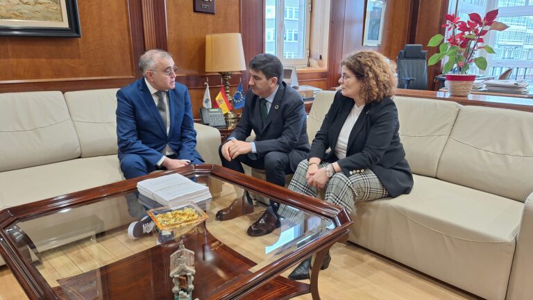 A veciñanza de Santa Marta pide máis seguridade con 5.600 firmas ao Goberno
