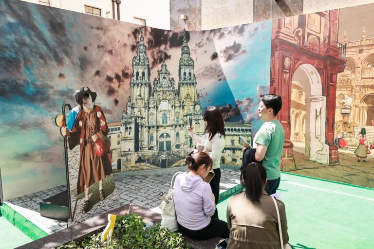 O Camiño de Santiago chega a Xangai da man do Instituto Cervantes