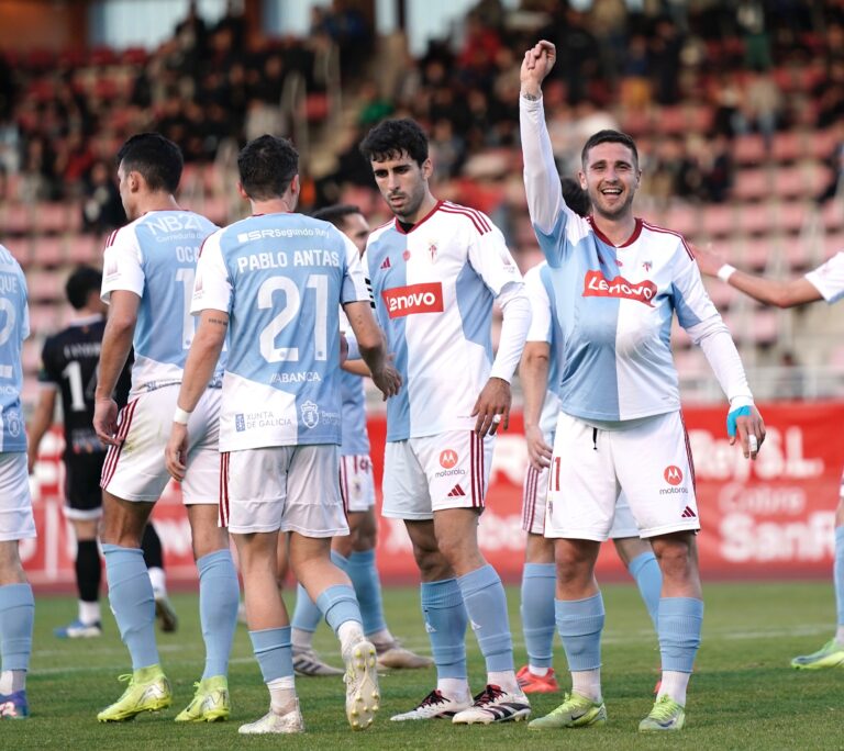 O Compos logra unha vitoria clave ante o Salamanca e mantén viva a loita pola permanencia