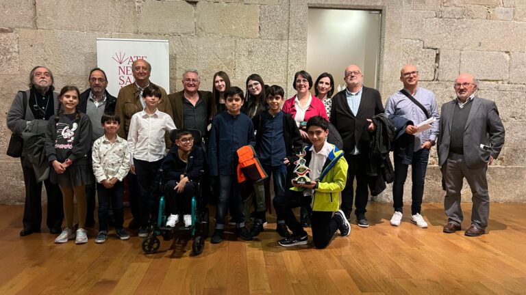O Ateneo de Santiago entrega os premios da IV Mostra CINEDUCA a centros educativos galegos