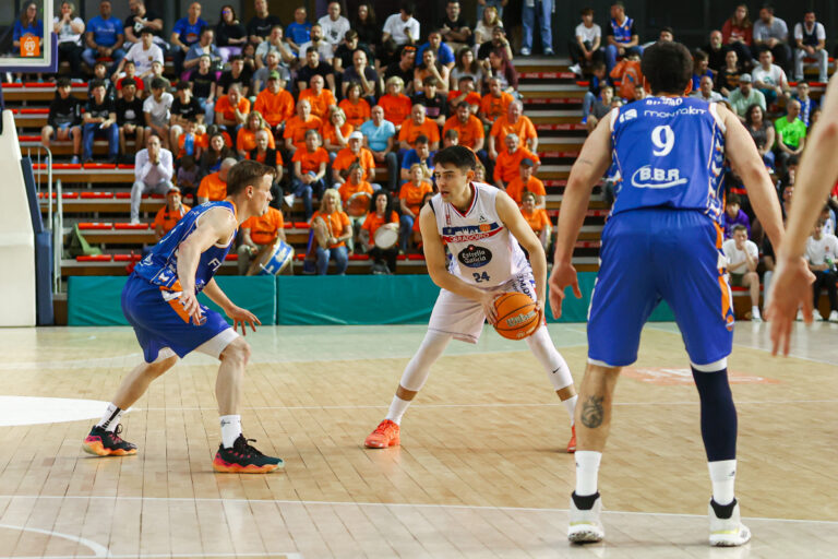 O Obradoiro cae ante o Fuenlabrada e rompe a súa racha de vitorias