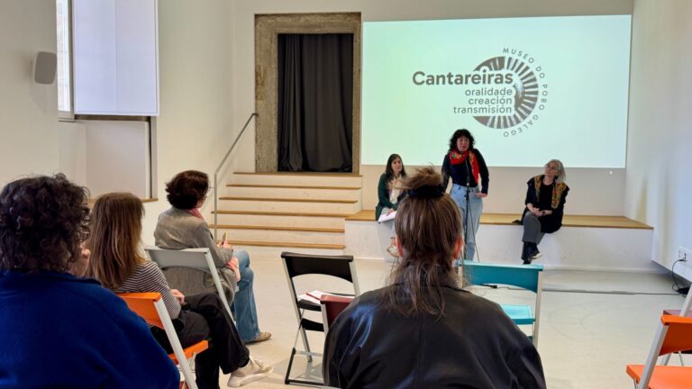 O Museo do Pobo Galego inaugura unha exposición para homenaxear ás cantareiras galegas