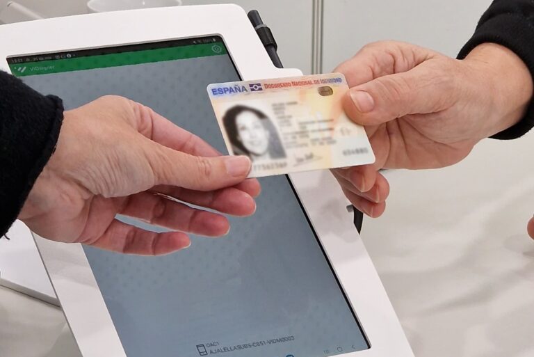 O Concello de Ames acollerá unidades móbiles para a expedición do DNI e Pasaporte