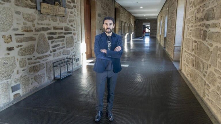 O Ateneo de Santiago celebrará este luns a conferencia suspendida polo apagamento sobre o Coro do Mestre Mateo