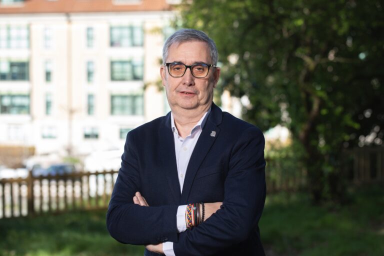 O alcalde de Ames insiste en pedir eleccións en 2025 para que o PSOE poida “preservar” os concellos