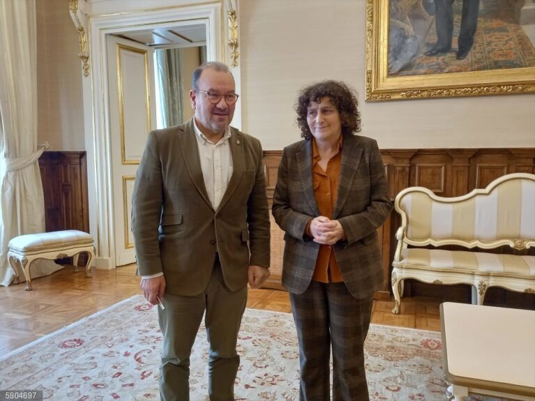 O Concello de Santiago e a USC selan un convenio coas Cidades Patrimonio para promover accións culturais e científicas
