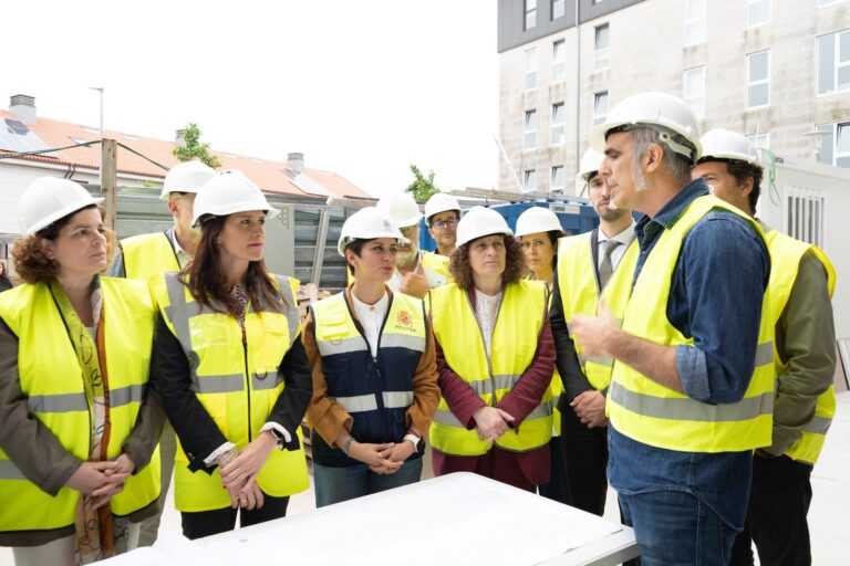Goberno e Concello acordan construír vivendas integramente accesibles na parcela do antigo Peleteiro