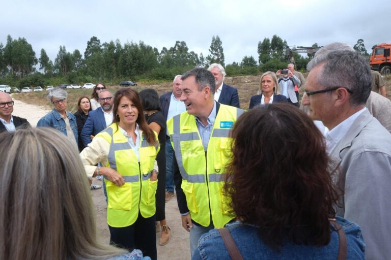 A Xunta e o Concello de Santiago reuniranse o 2 de setembro para tratar a zona tensionada