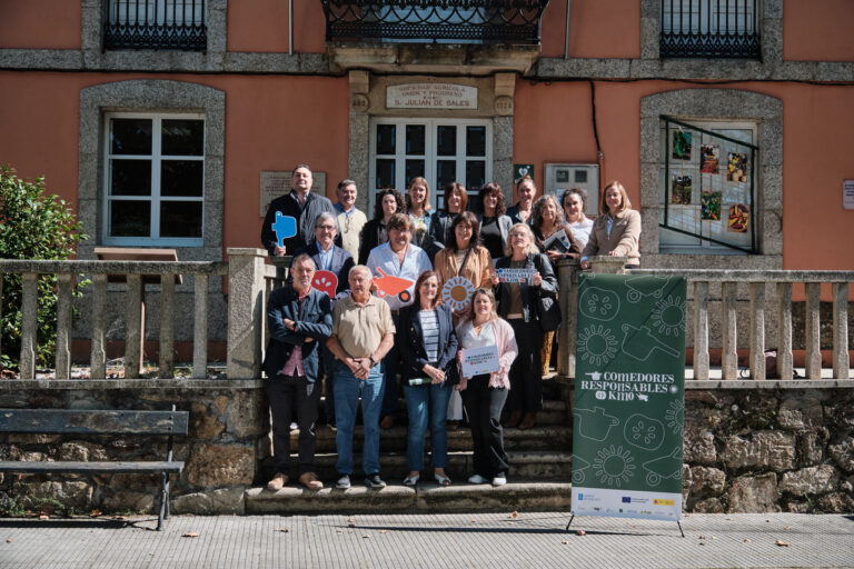 O GDR Terras de Compostela presenta a campaña ‘Comedores Responsables KM0’ para impulsar o consumo local