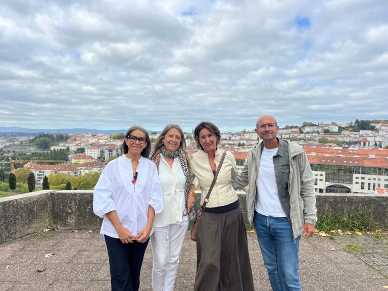 As concelleiras non adscritas piden máis xestión e critican a apertura do despacho da Alcaldía