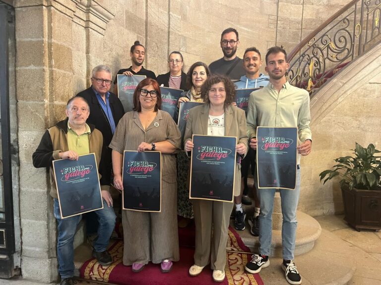 Campaña ‘Ficha polo galego’ do Concello de Santiago para promover o uso da lingua no deporte
