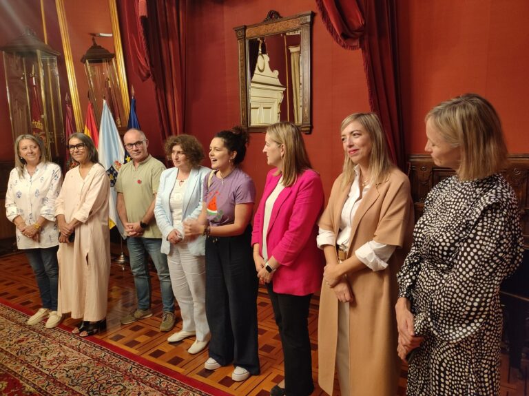 Sanmartín apela a unha “xustiza con ollos abertos” no congreso de Mulleres Xuízas en Compostela