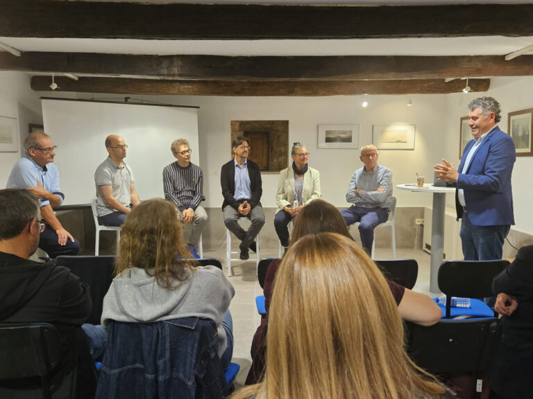 O alcalde de Boqueixón propón que o Pico Sacro forme parte das Montañas Sagradas do mundo