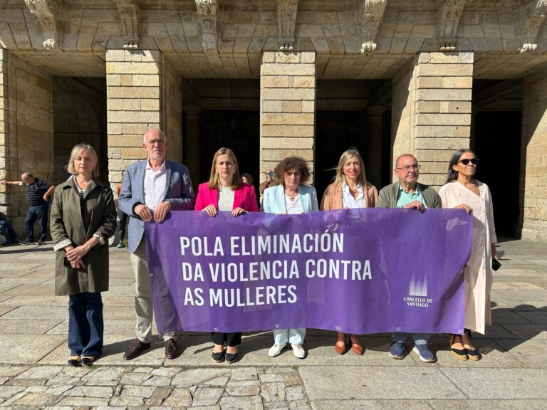 O Concello de Santiago garda un minuto de silencio por unha nova vítima de violencia machista