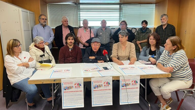 SOS Sanidade Pública denuncia o colapso continuado das urxencias do CHUS e reclama medidas para reducilo