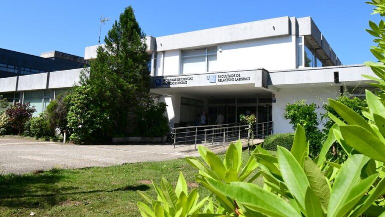 A Asemblea de Investigadoras convoca un debate coas catro candidatas á Reitoría da USC o 11 de decembro