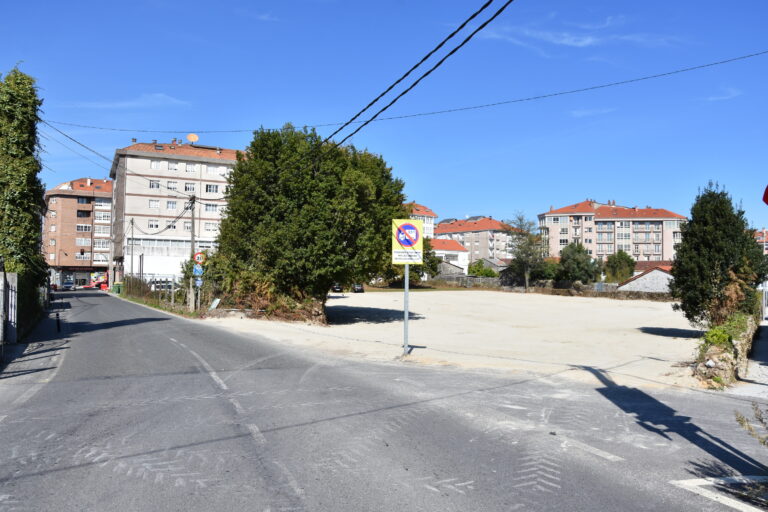 O Concello de Ames abre unha nova área de aparcadoiro con 300 prazas no Milladoiro