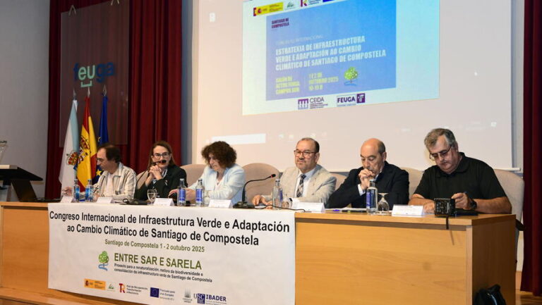 Situar o peón no centro e mellorar a calidade de vida: Santiago inaugura un congreso que impulsa a infraestrutura verde e a adaptación climática